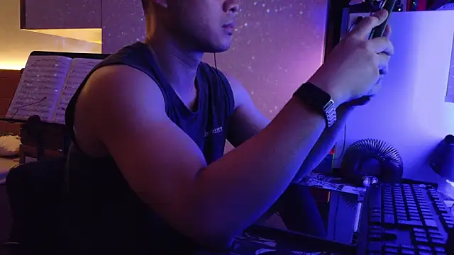 OnlyHand9x online show from July 2026 06:05:01 PM