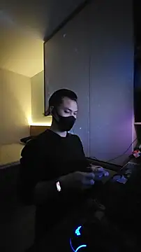 OnlyHand9x online show from March 2026 06:11:01 PM