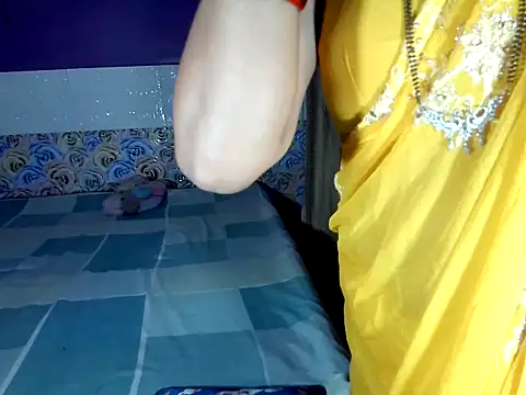 ADHYA   online show from April 2026 06:03:01 PM