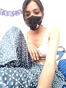 Honey lily-93 online show from February 2026 07:48:02 AM