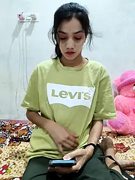 Honey lily-93 online show from March 2026 07:48:01 AM