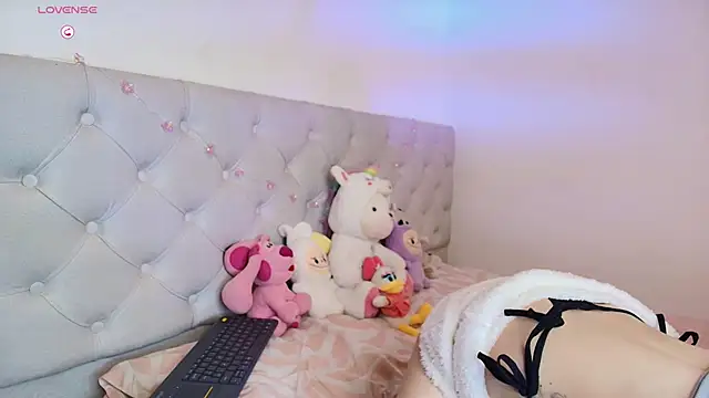 Diamond  cherry69 online show from March 2026 01:01:02 PM