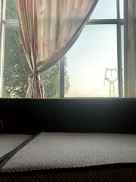 Faded pink online show from January 2026 12:47:02 AM