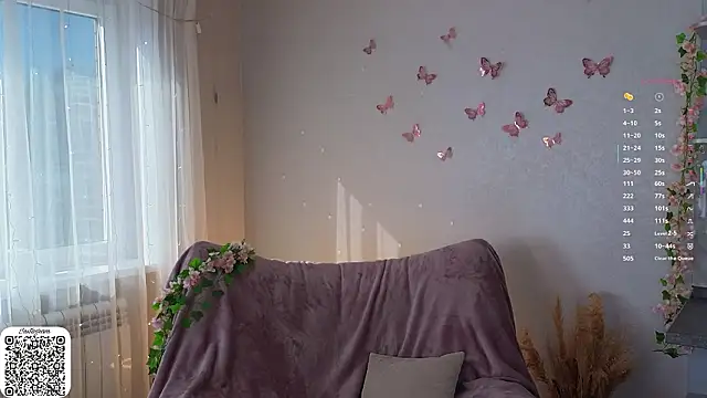 SirenThalassa online show from March 2026 07:13:01 AM