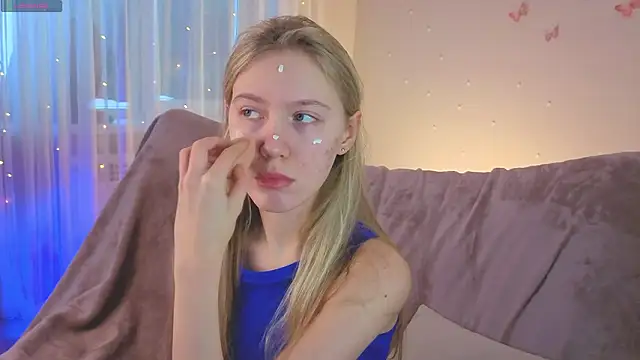 Snapshot of SirenThalassa chatting on February 2026 07:31:01 AM SirenThalassa online show from February 2026 07:31:01 AM