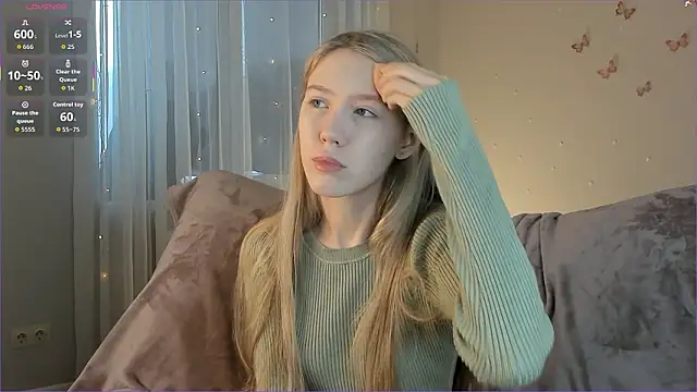 Snapshot of SirenThalassa chatting on February 2026 07:17:01 AM SirenThalassa online show from February 2026 07:17:01 AM