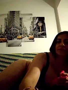 exotishe online show from April 2026 07:04:02 PM