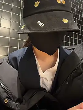 ZJbaby online show from March 2026 12:50:02 PM