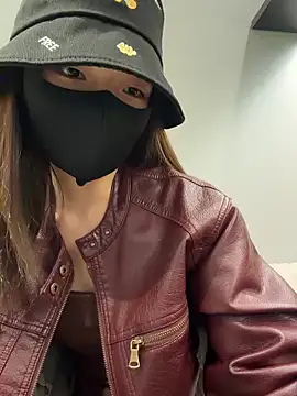 ZJbaby online show from April 2026 02:02:01 PM