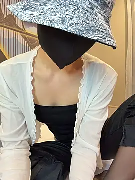 ZJbaby online show from April 2026 01:28:01 PM