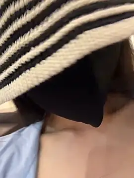 ZJbaby online show from May 2026 03:31:01 PM