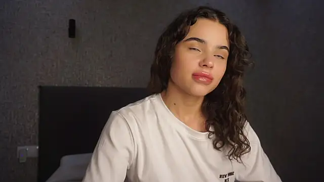 linclars online show from April 2026 01:12:01 PM