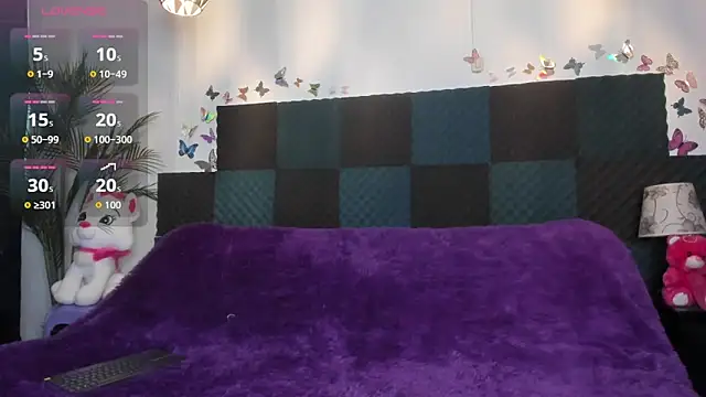 Mia Fox05 online show from February 2026 07:26:01 PM