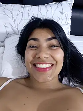 Snapshot of FatimaVelvet chatting on February 2026 06:19:02 AM FatimaVelvet online show from February 2026 06:19:02 AM