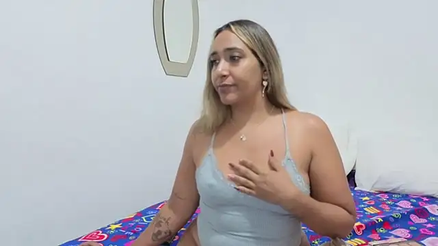 IsabelaAcosta online show from June 2026 09:25:02 PM