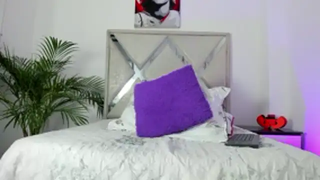 Liam saint online show from March 2026 12:17:02 PM