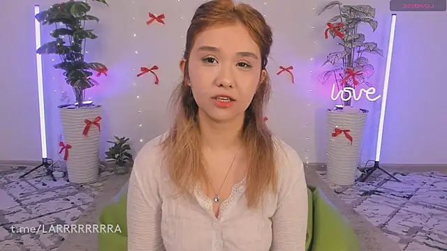 larabae online show from April 2026 10:34:01 PM