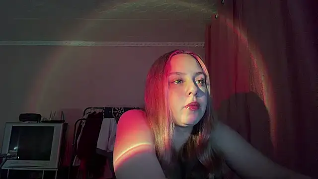 ZoraDearmon online show from January 2026 07:10:02 PM