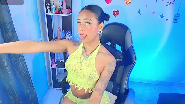 NYXHELLSQUEEN online show from April 2026 09:37:02 PM