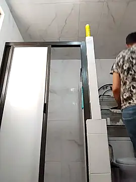 latinomoreno95 online show from January 2026 07:34:01 PM