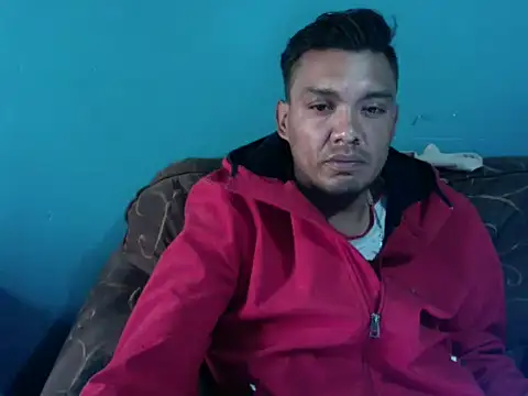 latinomoreno95 online show from February 2026 09:45:01 PM