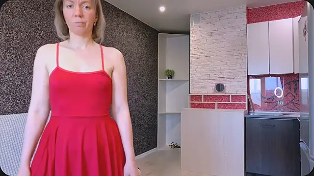 Snapshot of Amanda_Luxe chatting on May 2026 03:28:02 AM Amanda Luxe online show from May 2026 03:28:02 AM