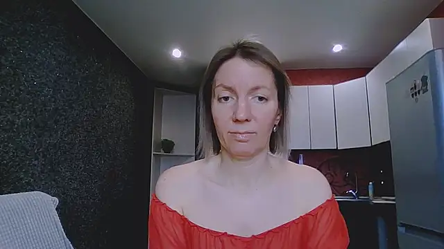 Amanda Luxe online show from February 2026 03:07:02 AM