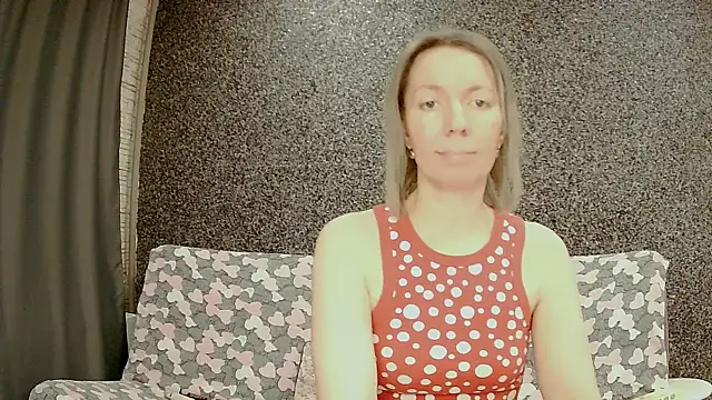 Amanda Luxe online show from January 2026 03:02:02 AM