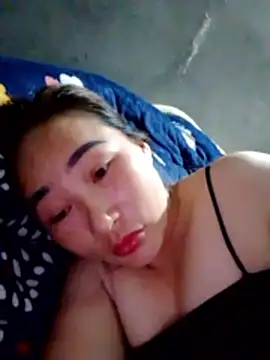 Snapshot of Fading_roses chatting on March 2026 04:29:02 PM Fading roses online show from March 2026 04:29:02 PM