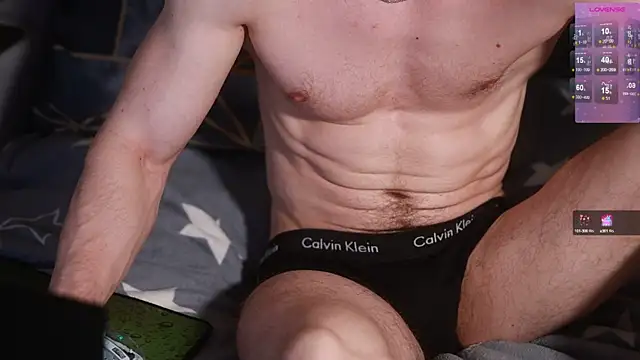 Snapshot of Dreamboy_ chatting on January 2025 07:04:01 PM Dreamboy online show from January 2025 07:04:01 PM