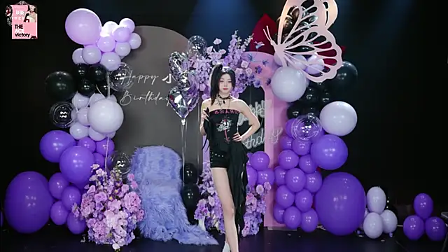 Shiny-girl7788 online show from March 2026 10:21:01 AM