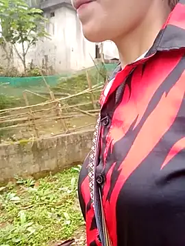 muamua99 online show from March 2026 03:18:01 AM