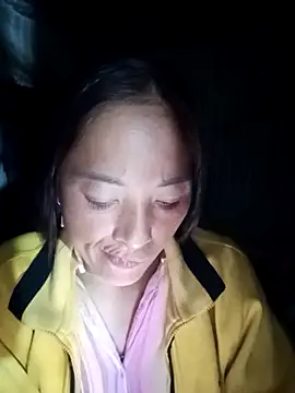 muamua99 online show from February 2026 01:07:02 PM