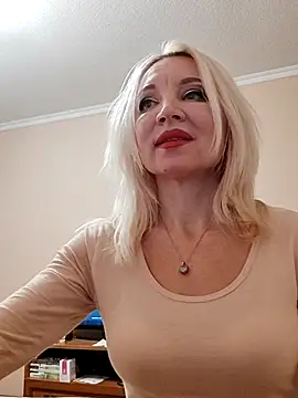 MiraStar984 online show from February 2026 04:30:02 PM