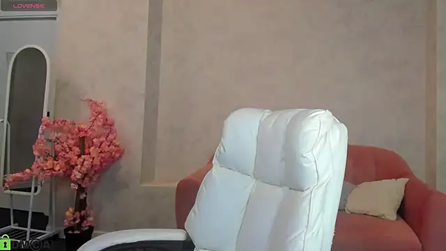 Marie Hayes online show from May 2026 01:13:02 AM