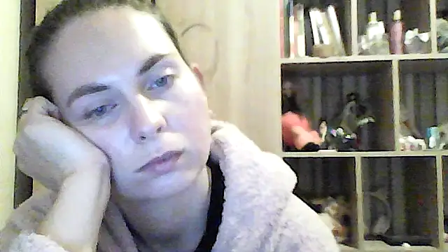 VikiLove765 online show from January 2026 11:43:01 PM