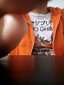 Henrytsuzuki online show from January 2026 06:15:02 PM