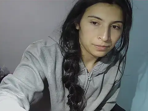 Emily Gree online show from April 2026 03:58:02 AM