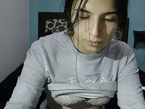 Emily Gree online show from May 2026 01:37:07 AM