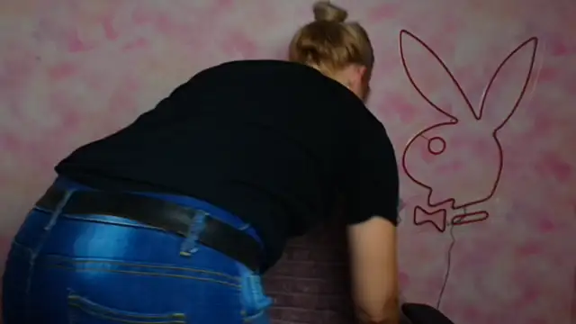 Madonna Fire online show from February 2026 01:00:01 PM