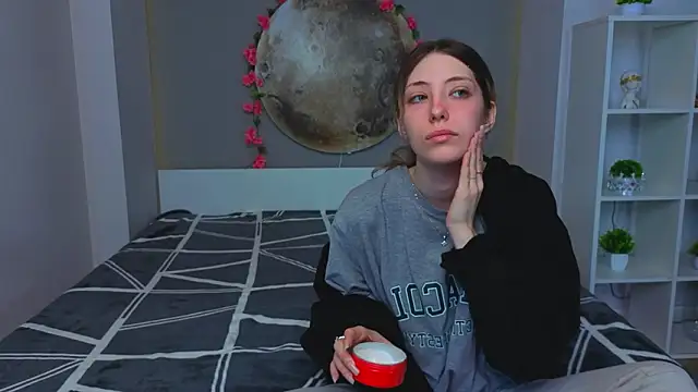 BrianneMallory online show from February 2026 07:19:01 AM