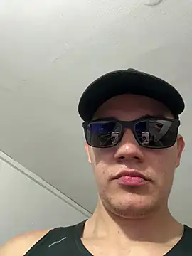 Albertikxxx online show from March 2026 05:42:02 PM