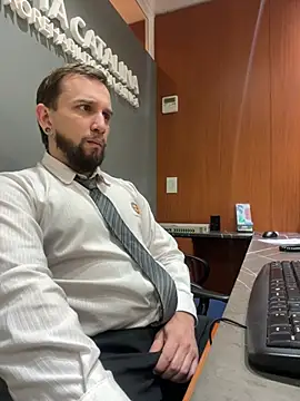 Snapshot of Chubandchaser chatting on February 2026 02:19:02 PM Chubandchaser online show from February 2026 02:19:02 PM