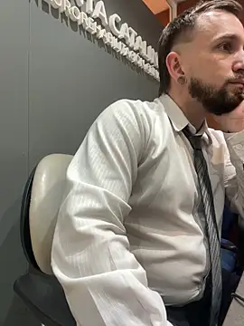 Snapshot of Chubandchaser chatting on February 2026 11:15:02 PM Chubandchaser online show from February 2026 11:15:02 PM