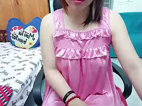 Heni6368 online show from February 2026 09:37:02 PM