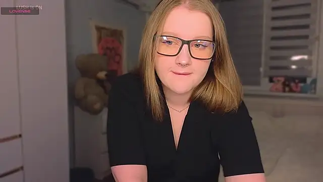 Ol1via online show from January 2026 12:14:02 AM