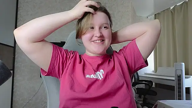 Ol1via online show from June 2026 02:11:02 PM