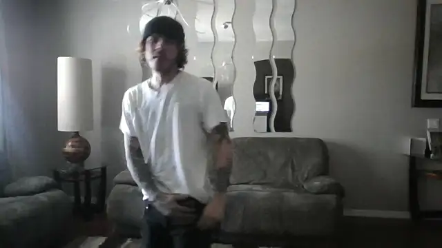 Derrick7799 online show from February 2026 06:16:01 PM