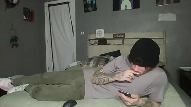 Derrick7799 online show from January 2026 02:15:02 AM