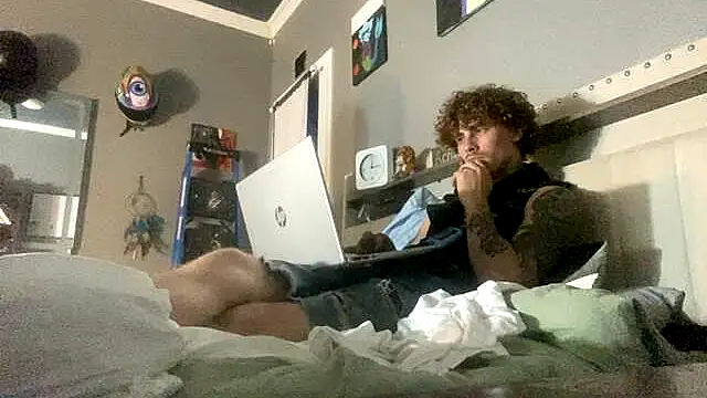 Derrick7799 online show from January 2026 05:02:02 AM